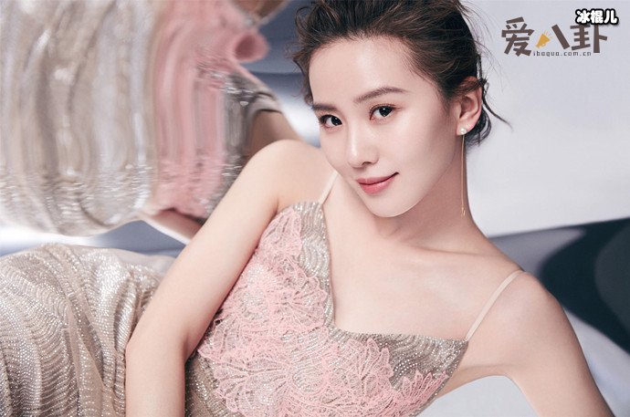 刘诗诗妈妈名字曝光, 刘诗诗妈妈名字真符合她的优雅气质