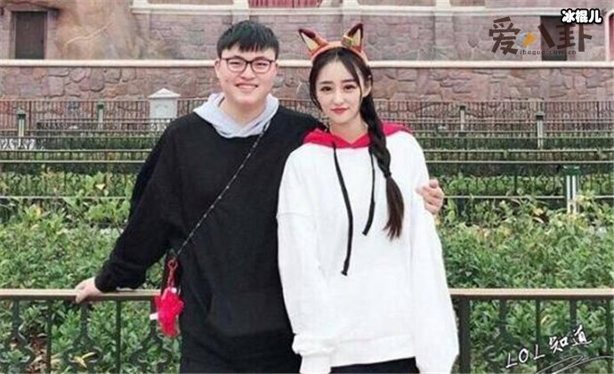 简自豪的女朋友是谁？揭秘Uzi详细资料及女友奥咪咪信息