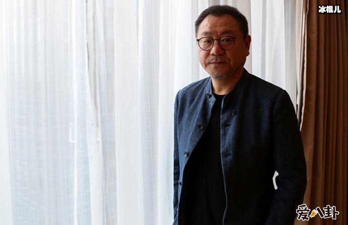 演员范伟妻子是谁？ 57岁范伟全家福曝光儿子非常帅气
