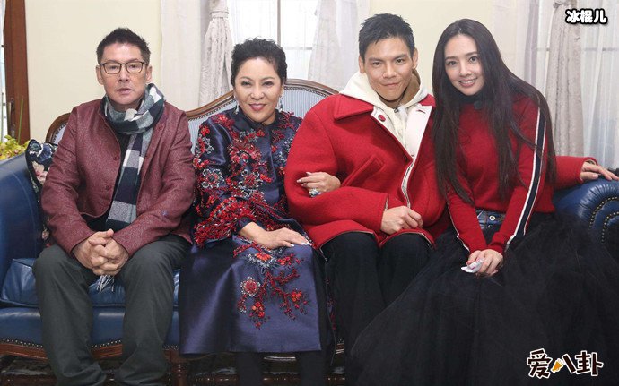 向佐郭碧婷