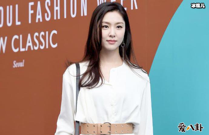 徐智慧在韩国有名吗？ 此前不温不火今凭借爱的迫降走红