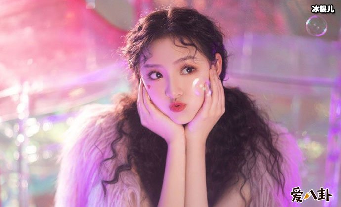 演员王奕婷