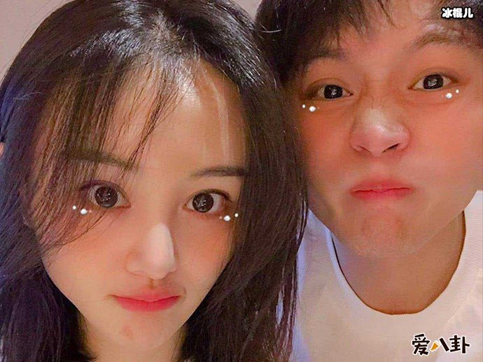 郑爽一家春晚彩排, 郑爽疑有被张恒曝黑料风险