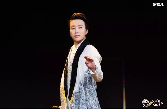 李玉刚