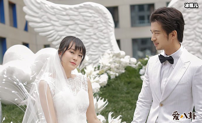黄璐范玮离婚