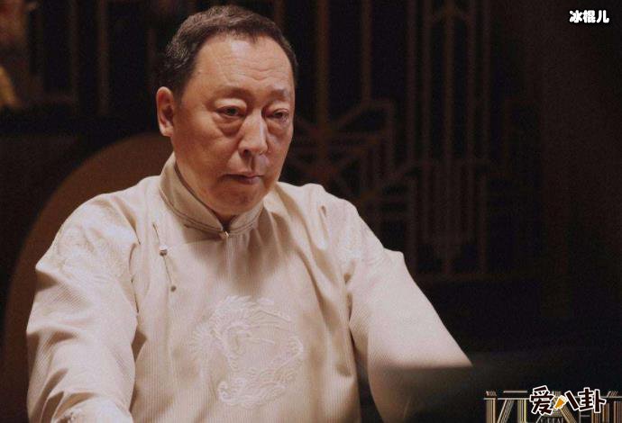 倪大红照片起底, 大器晚成的倪大红年轻是原来长这样