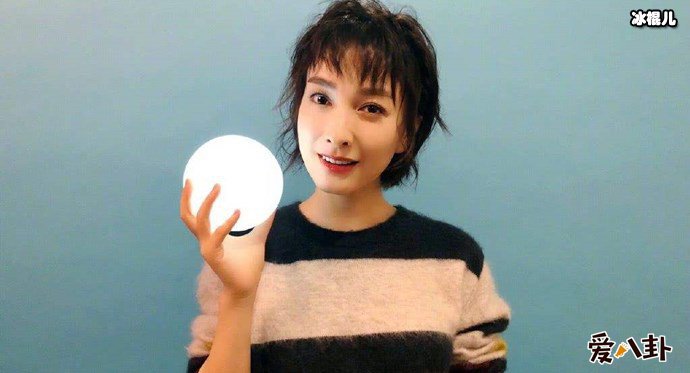 回顾吴昕怎么当上主持人的？如今终于换来了无数掌声！