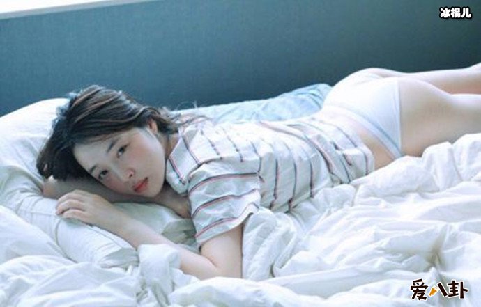 崔雪莉生前写真