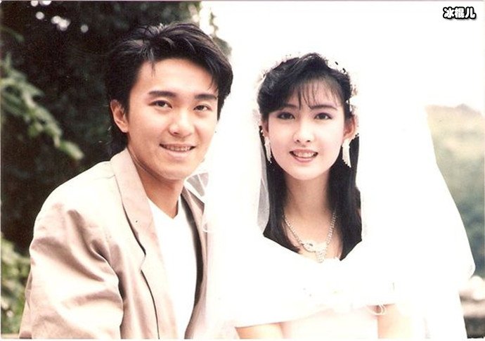 被称为玉女掌门人周慧敏年轻时候到底有多美