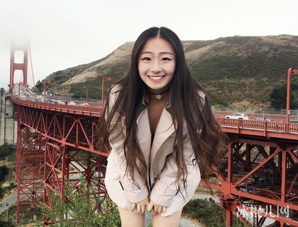 非诚勿扰何洁琼个人资料年龄身高简历 商务媒介何洁琼微博生活照