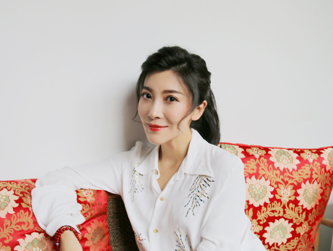 苗驰的老婆张漪涵真的吗 详细个人资料介绍及儿子照片