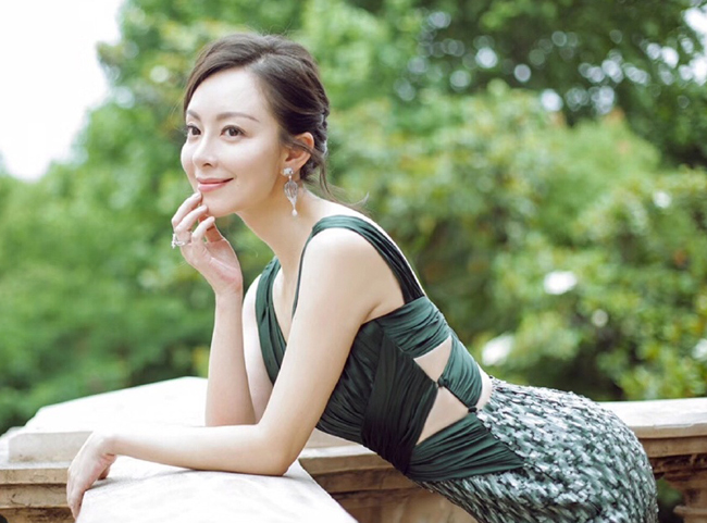 许榕真老公是日本人吗 许榕真老公叫什么名字合照相片被扒