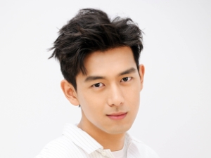 李现的圈外女友是谁 现女友真的存在吗成为一大热搜对象