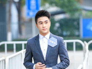 何猷君能分多少家产 其母四太梁安琪在家中是什么地位