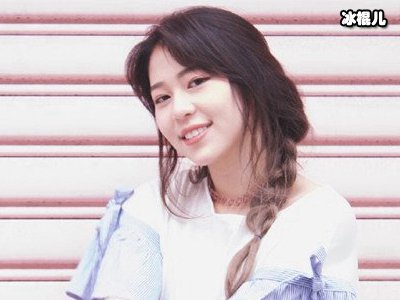 华承妍是哪里人 个人资料起底曾以粉丝身份与吴亦凡合唱