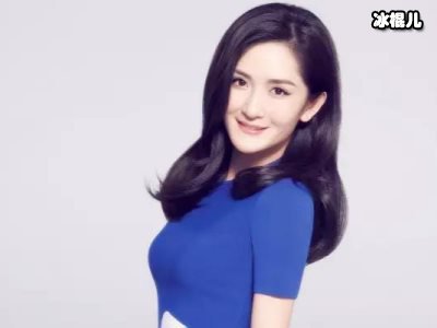 谢娜微博晒家人合照，双胞胎女儿亮相不要太可爱