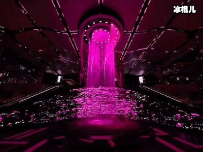 声光电梦幻舞台秀现场曝光，阳光少年模特精彩表演