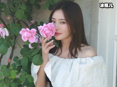 秦岚和网友骂战，怒喷记者称自己的身体自己做主
