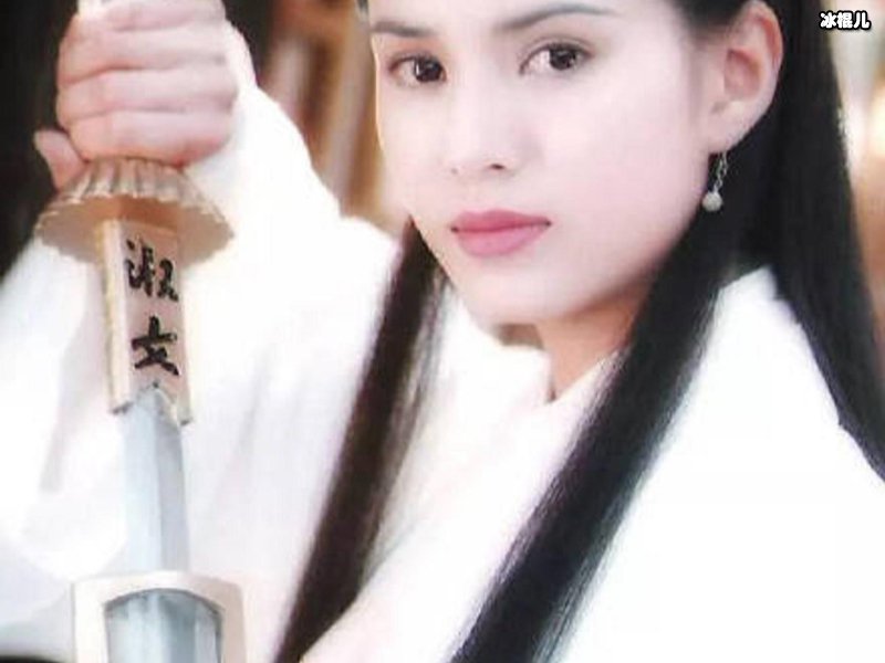 小龙女李若彤年过54岁摆生日宴会，自曝不结婚原因网友纷纷支持！