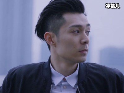 “花花公子”周柏豪迎来小公主，从此再多一枚女儿奴！