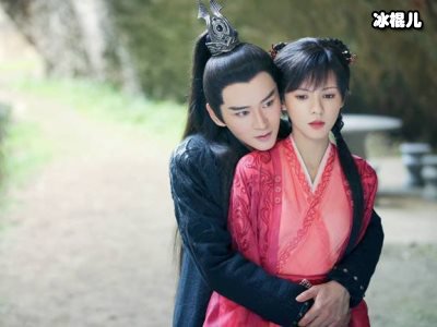 《琉璃美人煞》男女主角特别般配，同框合照爱意浓浓好像是真的情侣