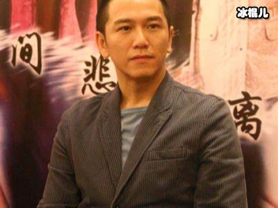 56岁温兆伦晒女儿照片，被网友说像舒淇霸气回怼：没礼貌！