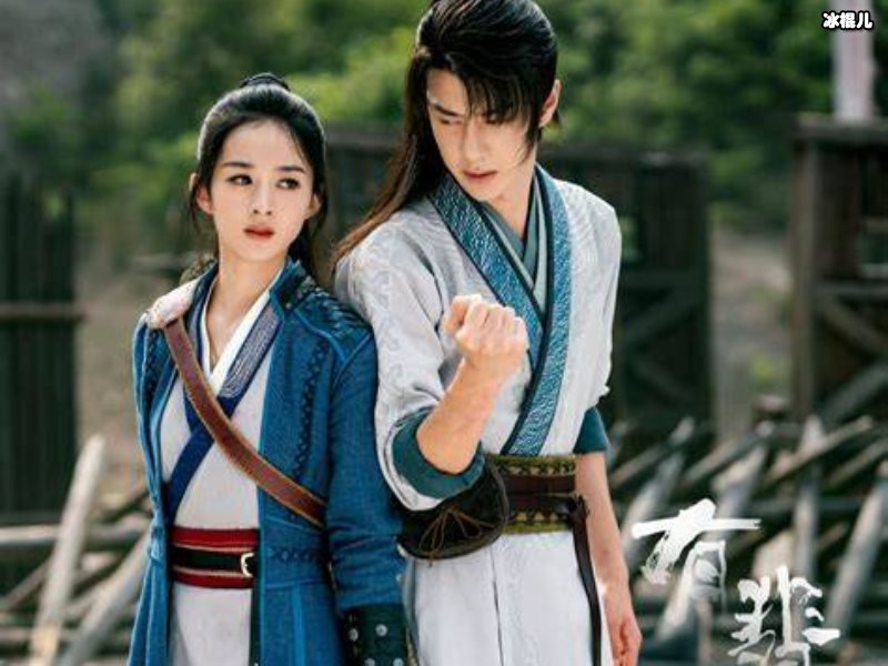 《有翡》成功杀青！官方晒赵丽颖剧照复出后首部作品备受期待！