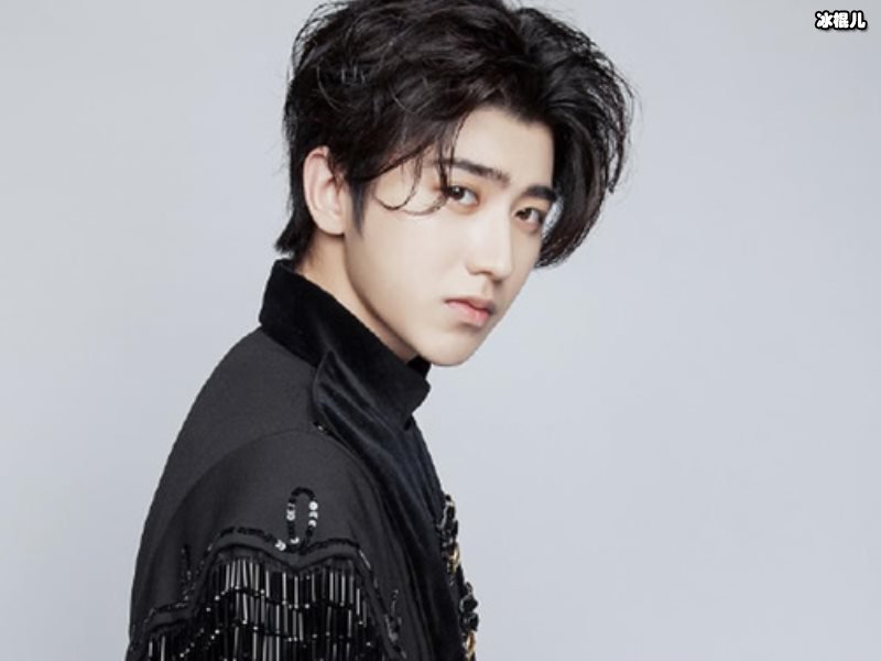 蔡徐坤有演技？节目前半场柔弱都是装出来的！