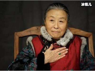 83岁张少华独自住院，鼻子插着呼吸管没有家人陪同晚年凄凉！