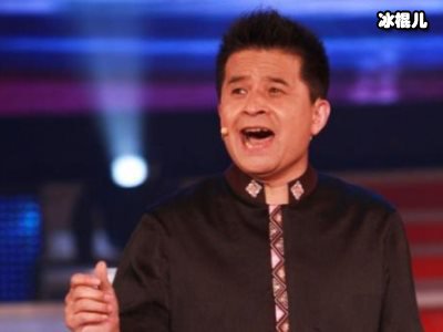 毕福剑罕见现身，出手阔绰为孩子准备2万元红包！