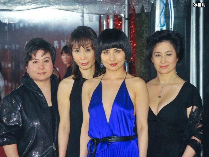 赌王的女儿出生却被送走？一大妈爆料是私生女