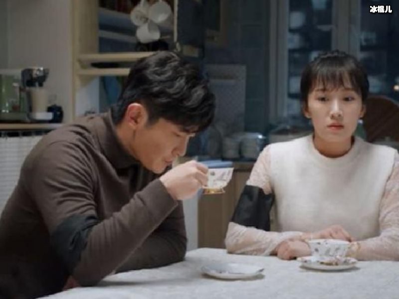 《都挺好》苏大强真爱小蔡吗？孤独心理作祟！