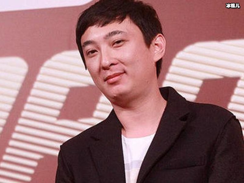 被王思聪损后鞠婧祎不发一言，网友：资本的力量！