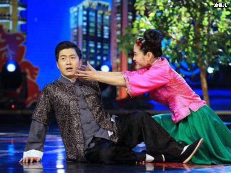 白鸽与刘亮离婚后首登台，参加综艺节目录制勇敢打头阵！