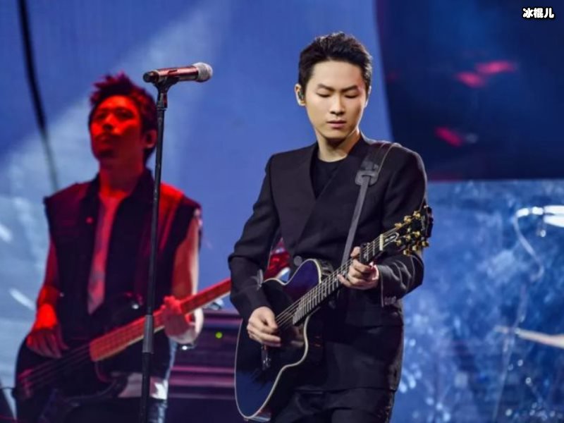 《我是唱作人》爆冷！隔壁老樊成为宝藏男孩！