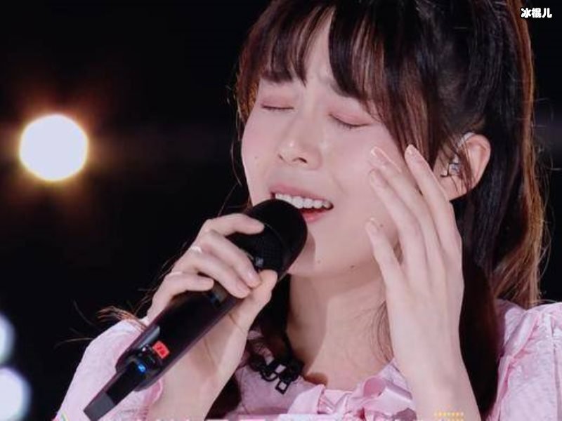 创4高卿尘是中泰混血吗？他最后出道了吗？