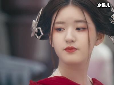 陈楚楚实惨非亲生没娘疼，女主光环被抢男一男二都不能配对！