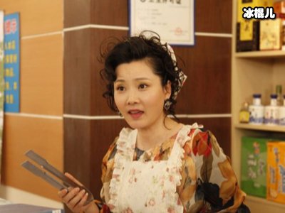 51岁冻龄女神已不再，翁虹形象幻灭身材臃肿不似从前！