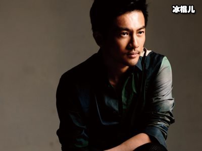 超女江映蓉和苏有朋同台演绎《绿色》，却被网友吐槽该减肥了！