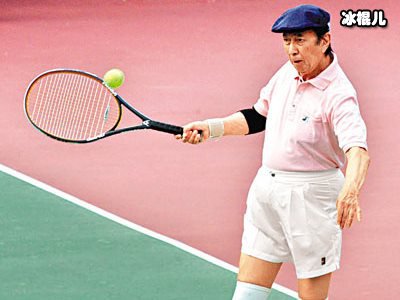 赌王家果然不是常人能比，够让4位太太住享尽齐人之福！
