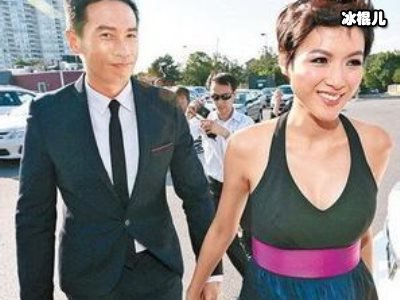 陈茵媺带儿子女儿外出玩耍，去商场吃雪糕看到记者热情的打招呼！