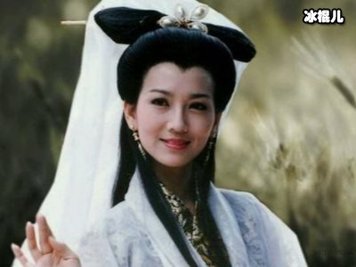 白素贞是什么蛇和小青是亲姐妹吗？
