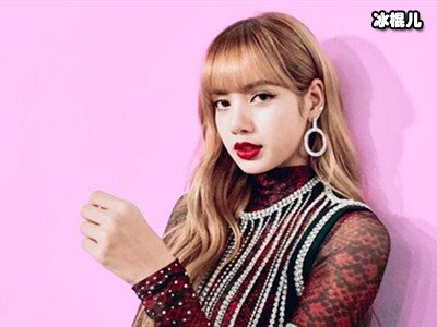 Lisa唱跳全能型歌手，高知名度登中国综艺