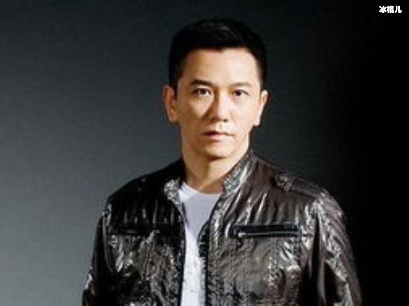 曾与四大天王比肩，绯闻女友无数的温兆伦现在却输的这么惨吗？