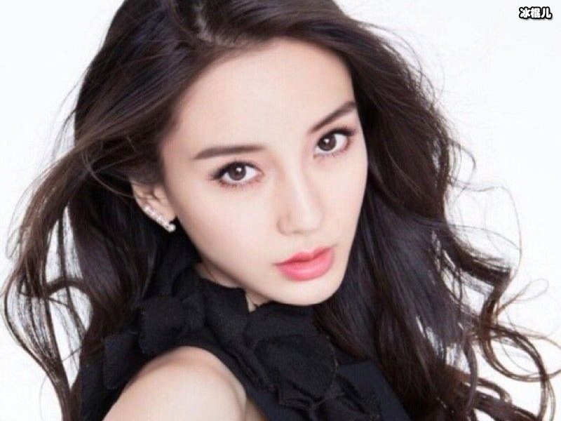 baby为代言真拼，剪寸头获得资格杨幂只能当配角