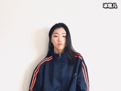 yamy老板向所有人致歉，表示在她身上投资太多不该和她道歉