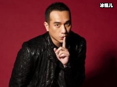 黄觉王小棣太低调：隐婚十余年，如今重回娱乐圈