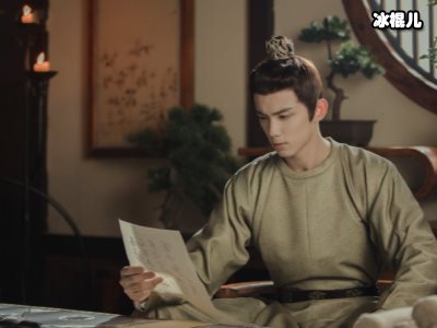 《长歌行》男二突破网红圈，身高也没能占优势热巴依旧美出天际！