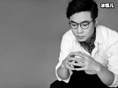 大鹏是正规主持人？无故战队引战各大导演还大言不惭表示不认识曹格