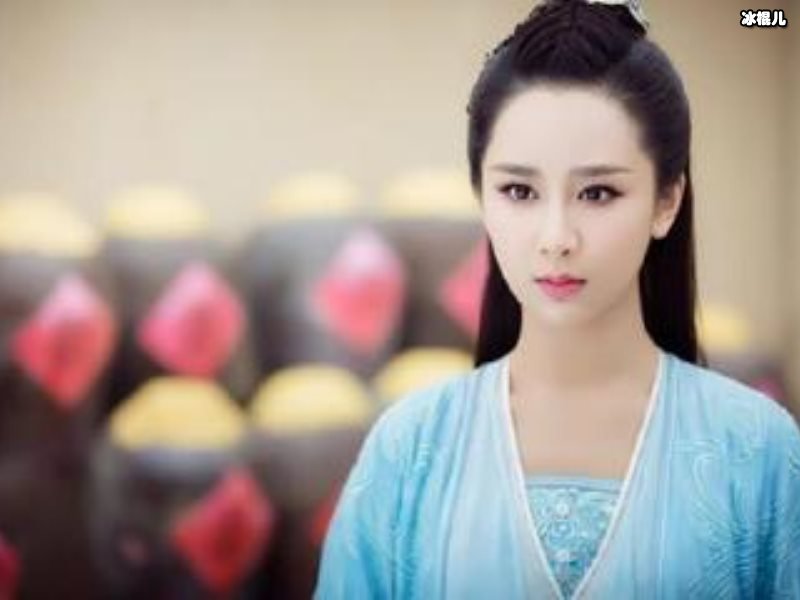 错失金鹰女神的杨紫，如今迎来自己的全盛时代